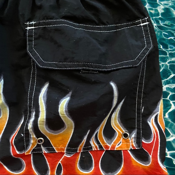 2/$25- BURNSIDE Mens Relaxed Fit Swimwear & Board Shorts - Picture 4 of 6